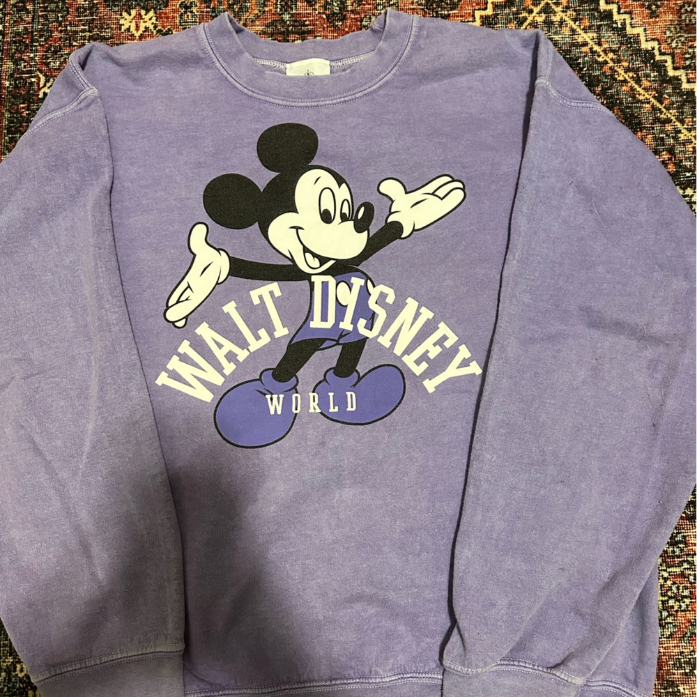 Walt Disney’s Mickey Mouse pullover